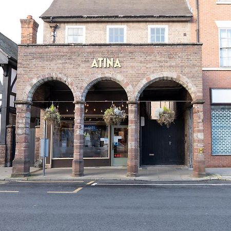 Bright 1-Bed Apartment In Chester By 53 Degrees Property, Ideal For Professionals & Couples, Great Location - Sleeps 4 Exterior photo